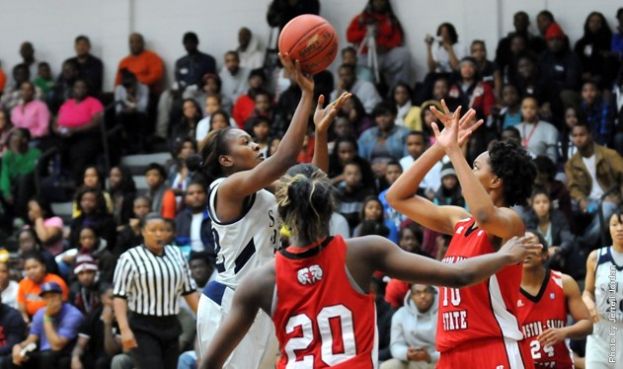 Temperance Jacobs Sparks Lady Falcons Over WSSU With Career-High 23 Points